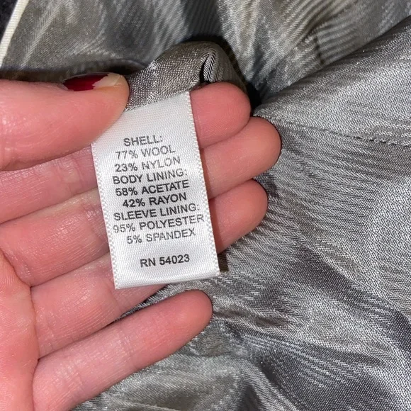 Banana Republic Women’s Gray Wool Blazer Size Petite 4 Office Business Casual - Picture 6 of 6